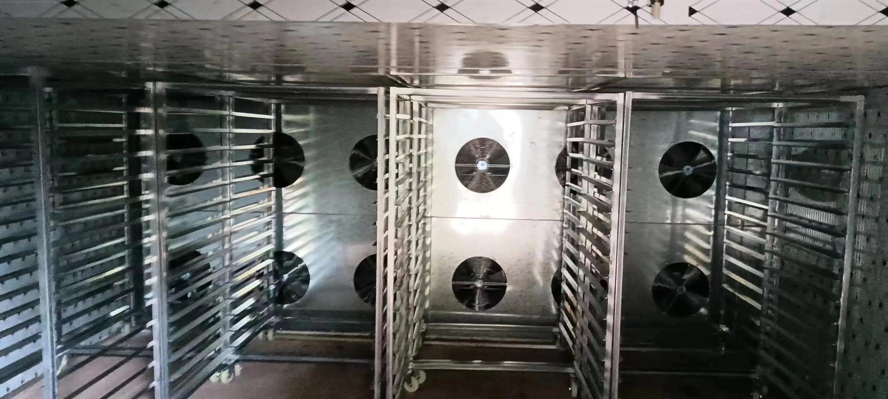 果蔬烘干機直銷10年烘干設備銷售經(jīng)驗烘干設備,環(huán)境自然,外界